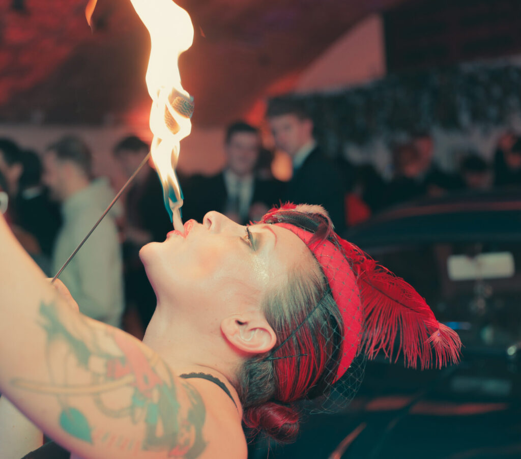 Vapor stunt - fire eating london / The fire mamma performs the human candle